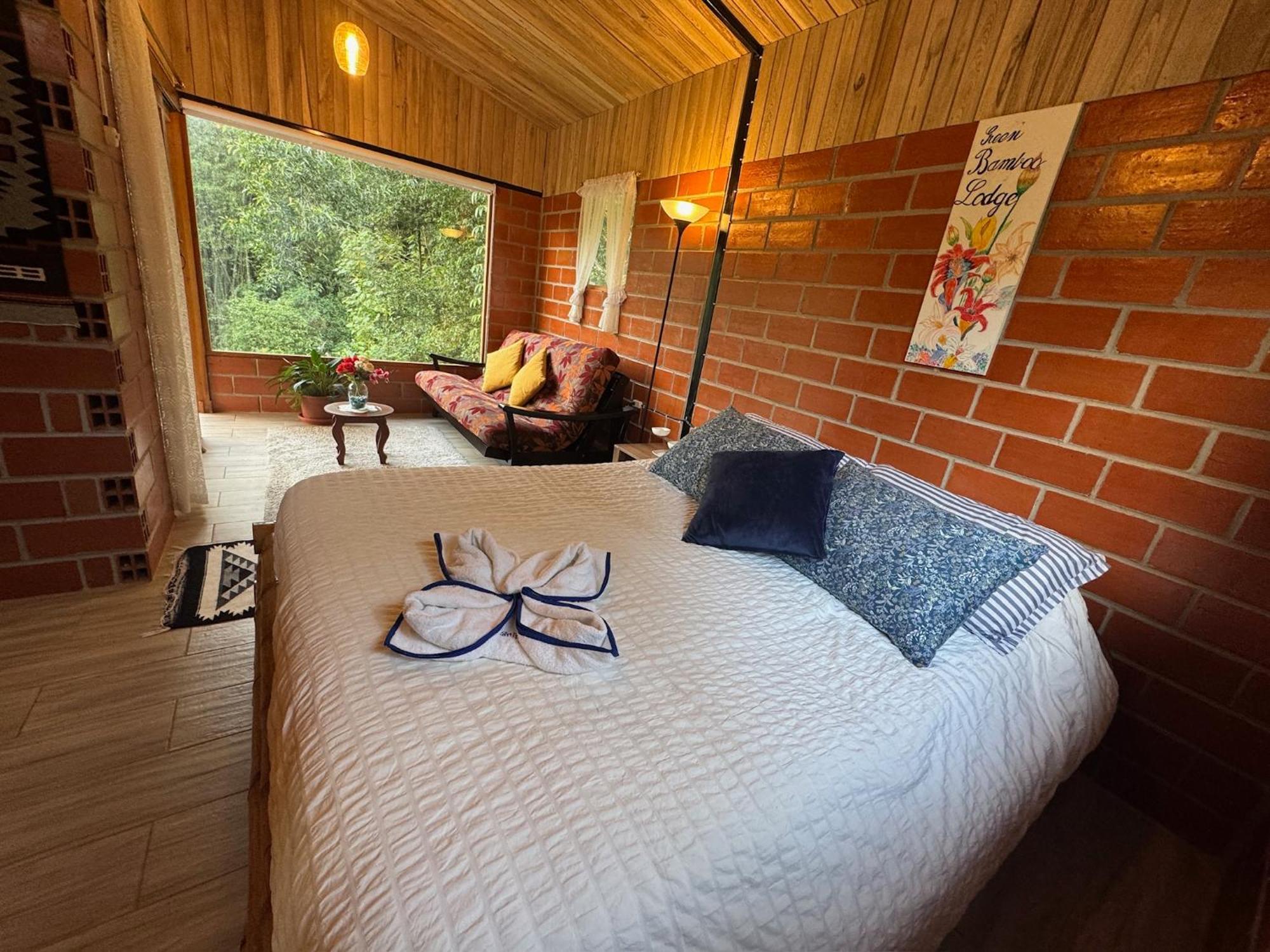 Green Bamboo Lodge San Francisco de Borja Exterior photo